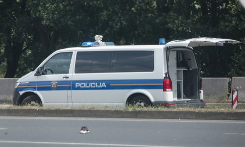 U sudaru dva automobila poginula jedna osoba: Nakon nesreće izbio incident