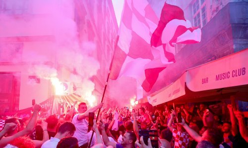 Pogledajte kako su Hrvati zapalili Leipzig; navijači su sigurni u prolaz Vatrenih!