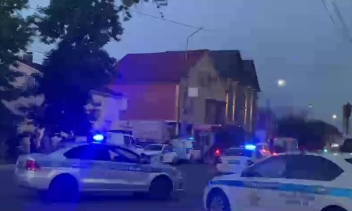 U napadima u Rusiji ubijeno najmanje 15 policajaca, pet napadača: Zapaljene sinagoga i pravoslavna crkva