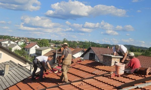 Wienerberger donira građevinski materijal za obnovu domova pogođenih požarom u Karlovcu, Ogulinu i Križu