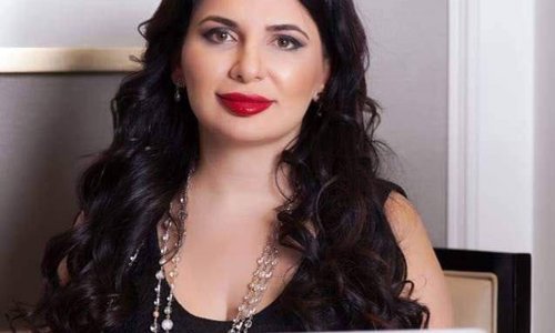 FBI nudi gotovo 5 milijuna eura za 'kripto kraljicu': 'Možda je imala plastičnu operaciju'