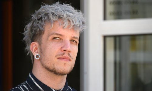 Mjesec dana od povijesnog uspjeha na Eurosongu Baby Lasagna predstavlja novu pjesmu