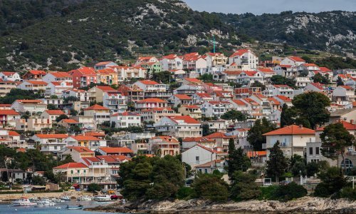 Slovenci pumpaju cijene nekretnina na hrvatskoj obali