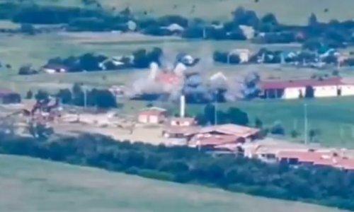 Pogledajte kako ukrajinski MiG-29 posebnom tehnikom baca  precizne bombe