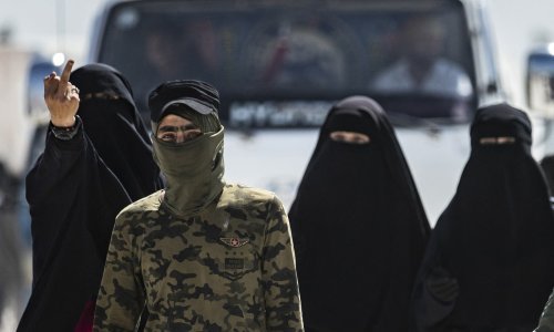 Islamska država i dalje živi: 'Imaju oružja više nego ikad. Planiraju napade u Europi!'