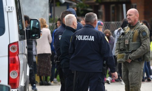 Kaos u romskom naselju: Tučnjava, obiteljsko nasilje, policajac teško ozlijeđen