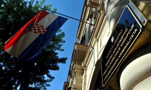 Blokirana imovina osumnjičenima za utaju poreza i pranje novca