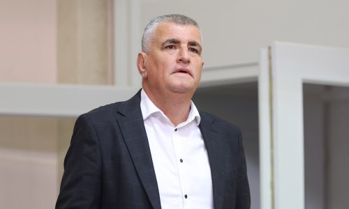 Bulj zatražio da se crnogorski parlamentarci proglase nepoželjnima u Hrvatskoj