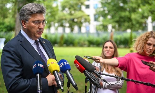 Plenković o nevremenu: Vlada će pomoći i ove godine