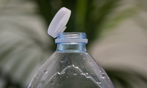 Novo pravilo za plastične boce izazvalo bijes, žale se i proizvođači