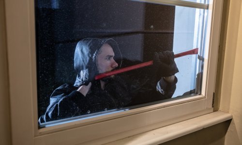 Spremate se na godišnji? Policijac savjetuje što obavezno napraviti prije odlaska