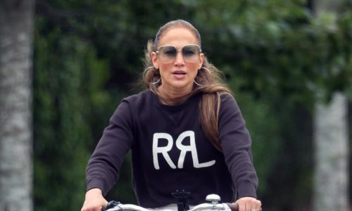 Dok javnost raspravlja o njezinom braku, Jennifer Lopez je u provodu života