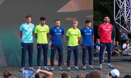 Dinamo predstavio nove dresove. Sviđaju li vam se?