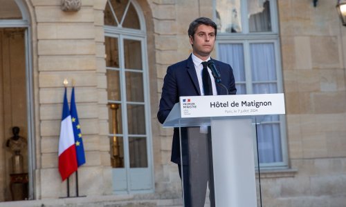 Francuska vlada podnijela ostavku, ostaje privremeno djelovati