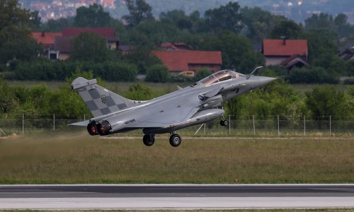 Letjet će borbeni avioni, probit će se zvučni zid, evo gdje