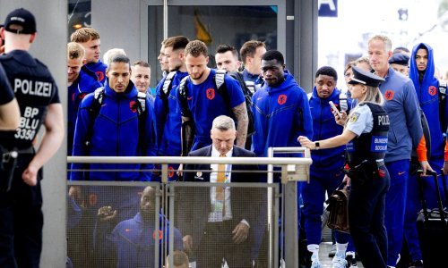 Bizarno: Nizozemcima se zakomplicirao odlazak u Dortmund, otkazali su i presicu