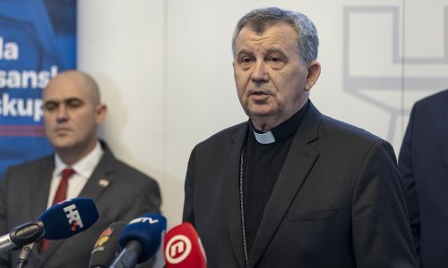 Nadbiskup Vukšić: Ne može se promijeniti ono što se dogodilo, mora se čuvati mir i spriječiti nasilje