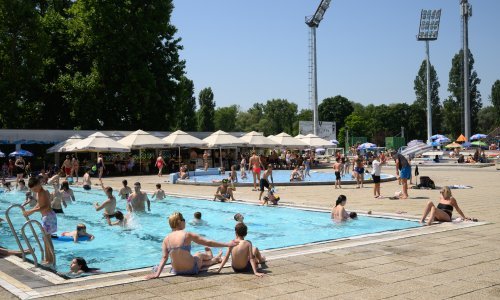 Zagreb časti besplatnim bazenima zbog toplinskog vala, evo detalja