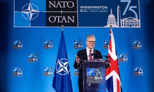 Starmer pozvao saveznike da povećaju izdvajanja za obranu: U novom smo i opasnom dobu