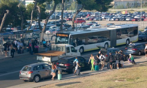 Split pod opsadom, počinje Ultra: Gužve u zračnoj luci, zatvorene ceste