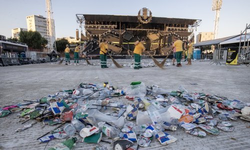 Suzavcem prskali partijanere na Ultri, uhićena tri stranca
