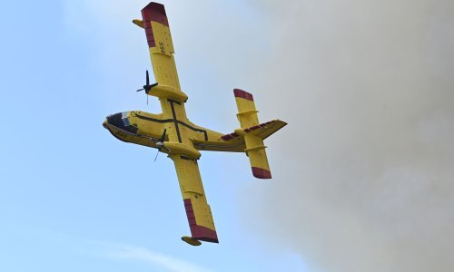 Požari u Dalmaciji i Istri: U akciji kanaderi i stotine vatrogasaca