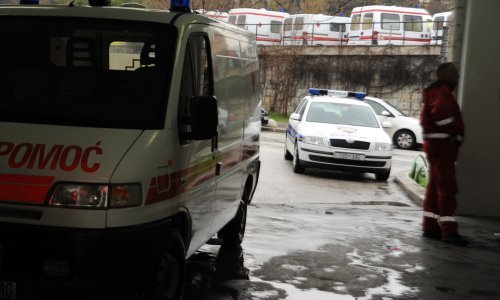 U splitskoj bolnici preminuo mladić koji je sinoć dovezen na Hitnu s Ultre