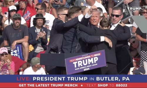 Trump se opet dere na mrežama: 'VRATIT ĆU SE NA MJESTO ATENTATA'