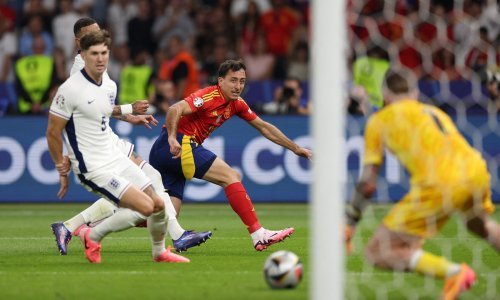 Crvena Furija opravdava svoj nadimak; pogledajte kako Oyarzabal utišava Engleze!