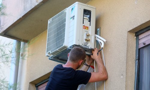 Klima-uređaji se u Hrvatskoj prodaju kao ludi, no na montažu se čeka tjednima