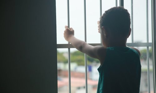 Dramatično izvješće: Djecu u Salvadoru zatvarali i mučili