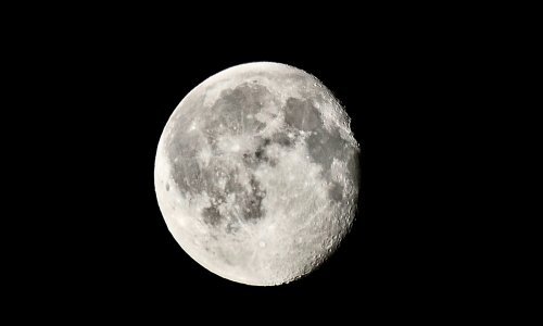 Zašto su dvije strane Mjeseca toliko različite? NASA ima odgovor