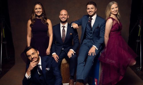 Poznati britanski vokalni ansambl nastupa na 43. Večerima na Griču