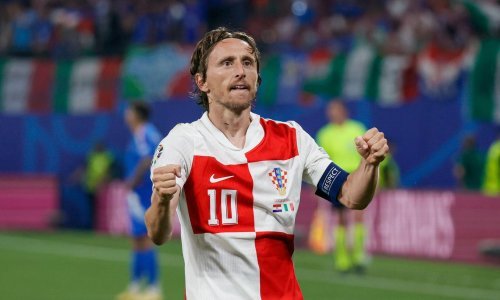 Luka Modrić dobio priznanje koje ima težinu; pogledajte u kakvom se društvu našao!