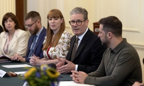 Zelenski od Britanije traži da pomogne ukinuti ograničenja na dalekometne projektile
