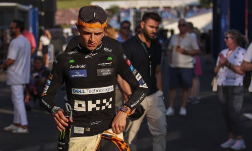 Nakon Sainza i Norris na treningu srušio Verstappena, Leclerc izletio