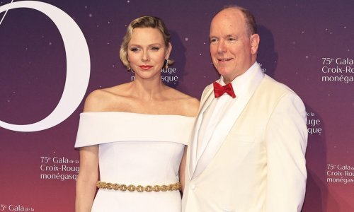 Poput holivudske dive: Princeza Charlene blistala u glamuroznoj bijeloj haljini