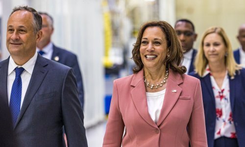 On je njezina najveća podrška: Tko je Doug Emhoff, suprug Kamale Harris?