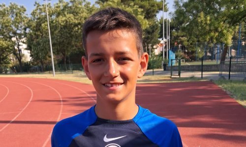 Rođen je u Švicarskoj, zabija kad hoće, uzor mu je Rakitić, a želja samo jedna