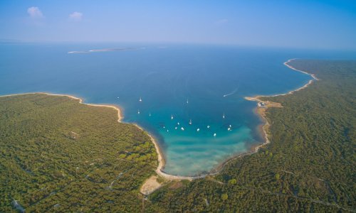 Daleko od buke i vreve: Ovo je otok s najljepšim pješčanim plažama na Jadranu