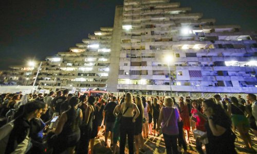 U Napulju se urušio balkon, poginulo dvoje ljudi