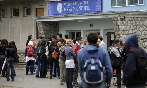 'Ukidanje filozofije na Hrvatskim studijima - odmazda ministra Barišića?!'