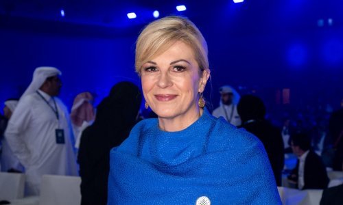 Kolinda stigla u Pariz pa pozirala s Emmanuelom Macronom: 'Uzbuđenje i iščekivanje'
