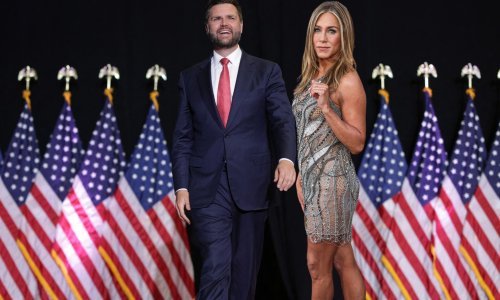 Nakon što je oplela po njemu, Trumpov zamjenik obrušio se na Jennifer Aniston