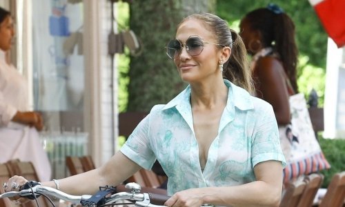 Tko bi rekao da će rame za plakanje pronaći u njoj: J.Lo je na korak da izgubi sve