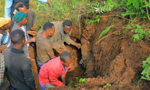 Broj poginulih u klizištima u Etiopiji mogao bi porasti na 500