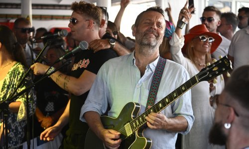 Odličnom atmosferom na trajektu započeo 'Trag u beskraju', evo što je sve na programu