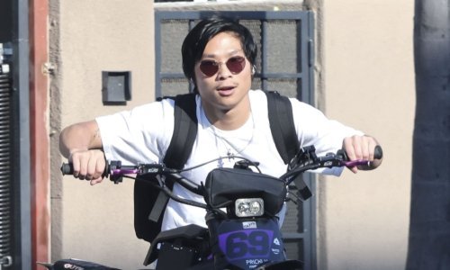 Hitno hospitaliziran: Sin Angeline Jolie i Brada Pitta doživio prometnu nesreću