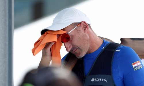 Kakav peh Giovannija Cernogorza; izdržao do 11. serije raspucavanja, pa zaplakao