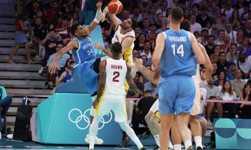 Zaustavili su Hrvate na putu do Pariza, a sada su na začelju skupine